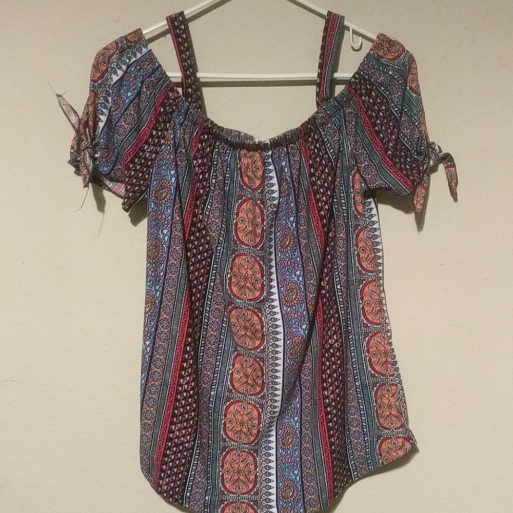 Bobbie Brooks Top